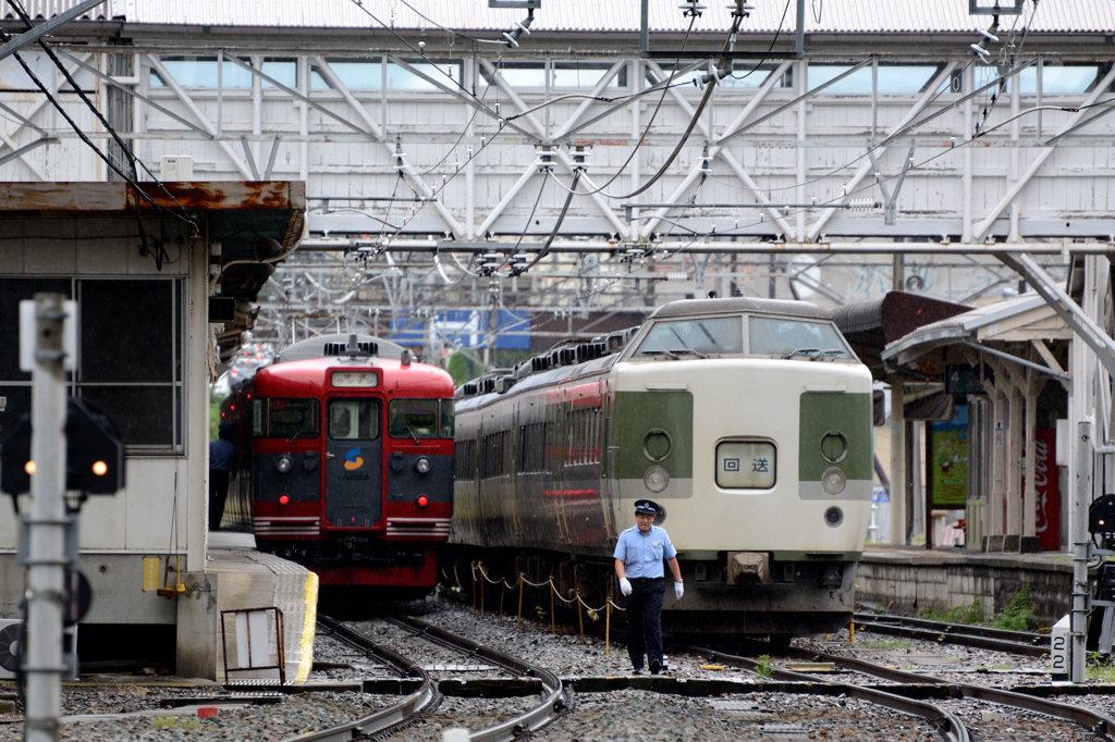 電車1