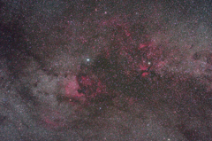 デネブ周辺部の散光星雲
