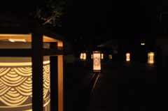 ８月限定の江ノ島　燈籠