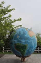 地球を支えてます！！①