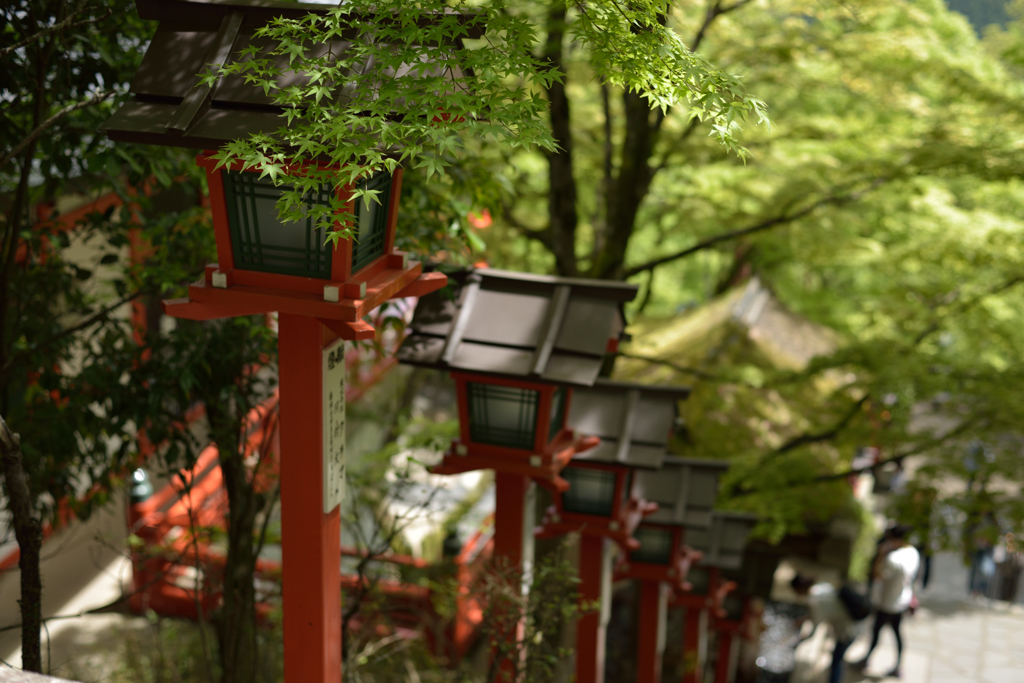 鞍馬寺の灯篭