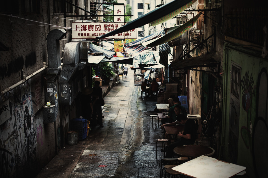 香港、雨