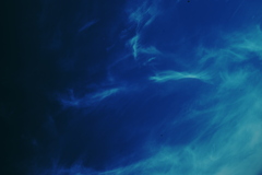 引き寄せられる１