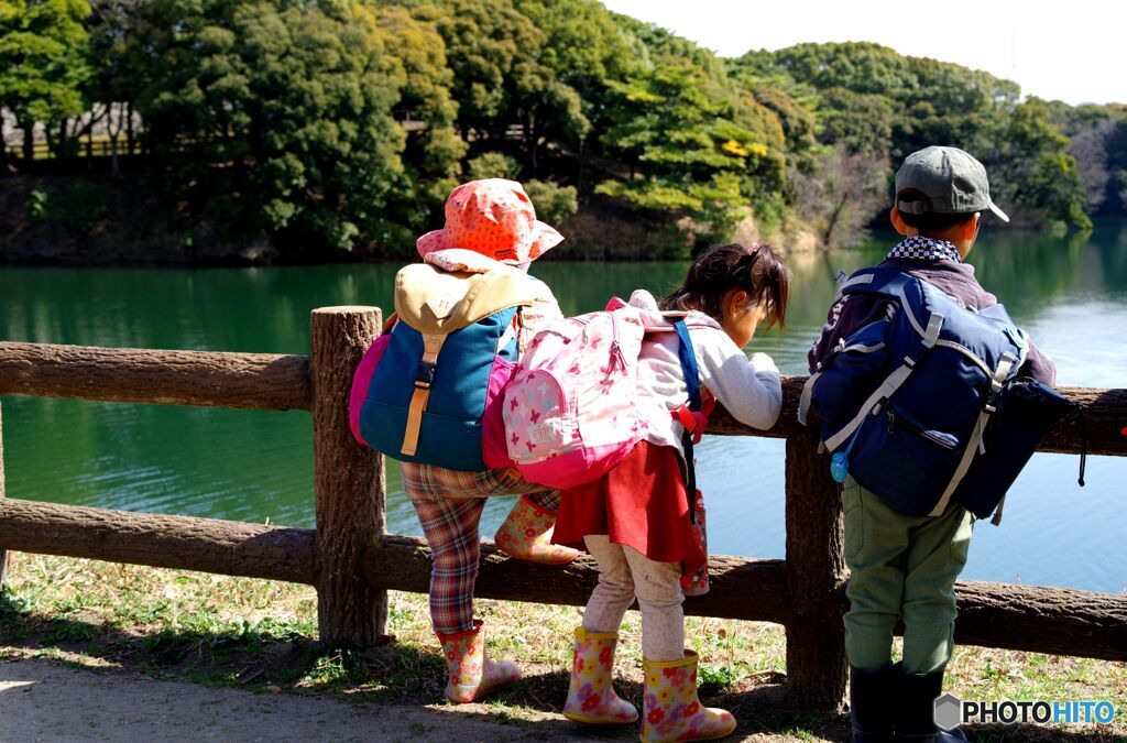 何か居る？