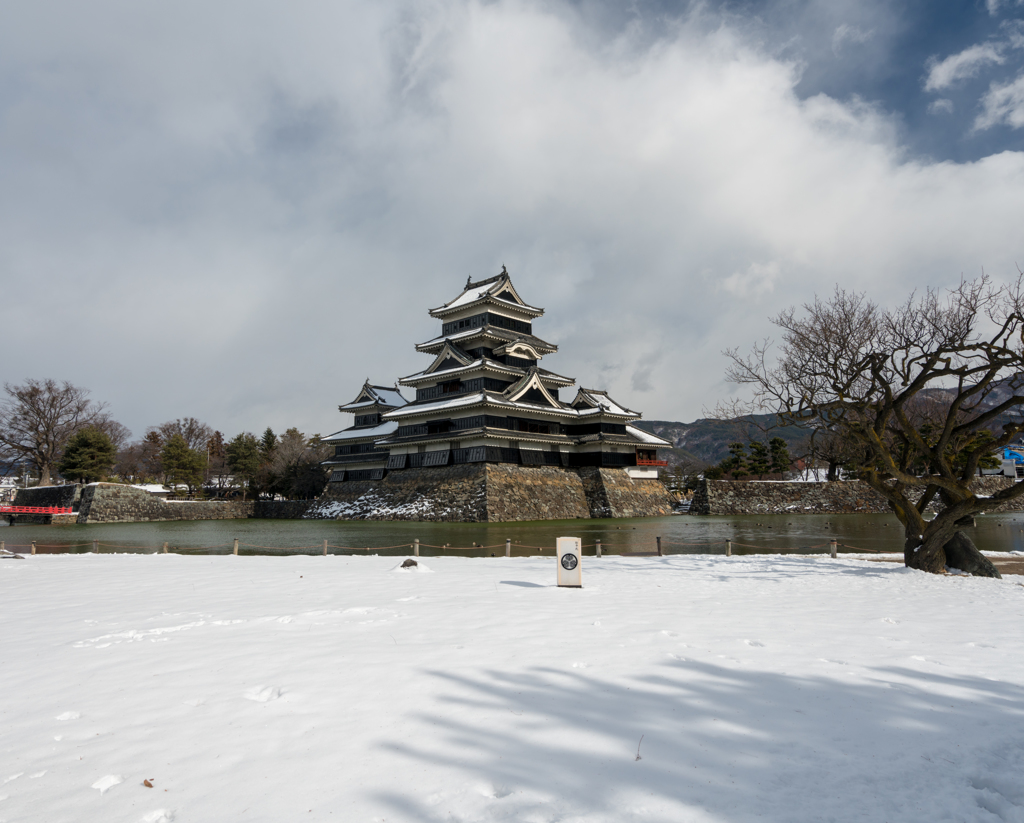 冬の松本城①