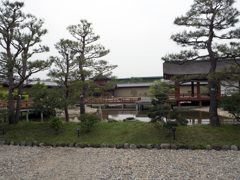 東院庭園のお庭です
