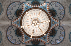 天井のアラベスク