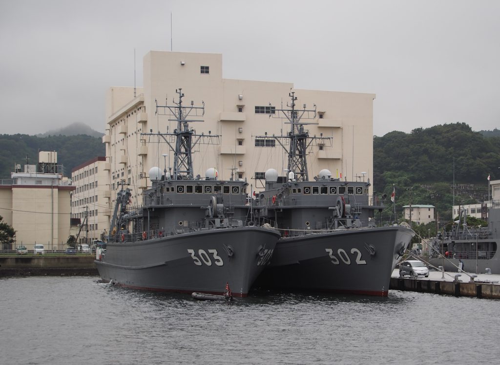 やえやま型掃海艦