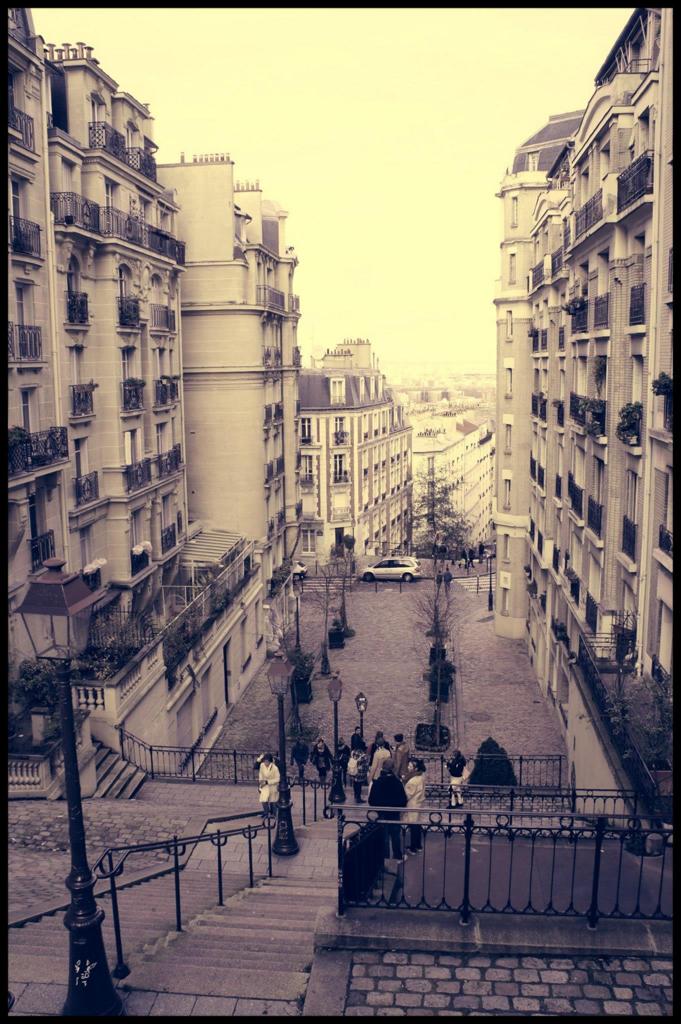 モンマルトルの階段