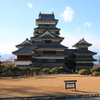 城と庭園のある風景