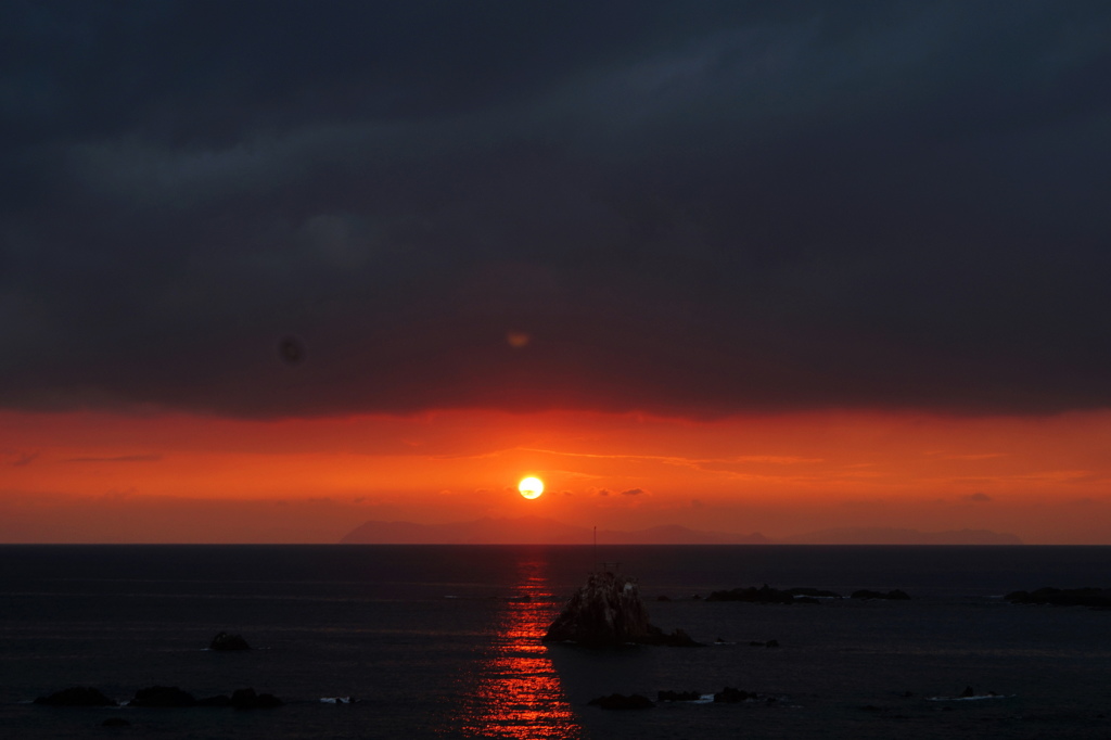 甑島に沈む夕陽