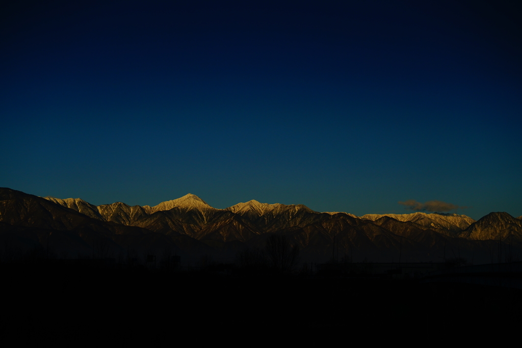 安曇野朝景