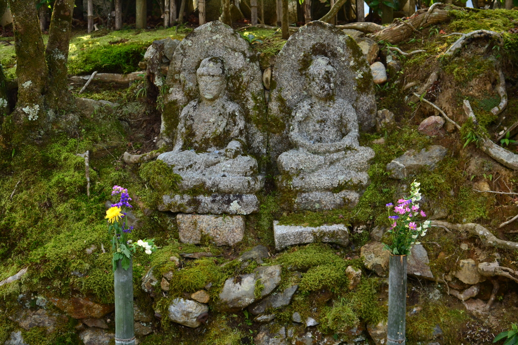 お迎えの仏さま　（化野念仏寺）