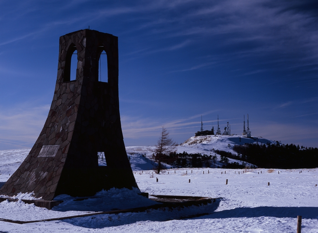 目指すは秘密基地