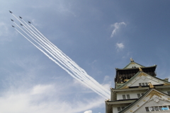 大阪城からブルーインパルス