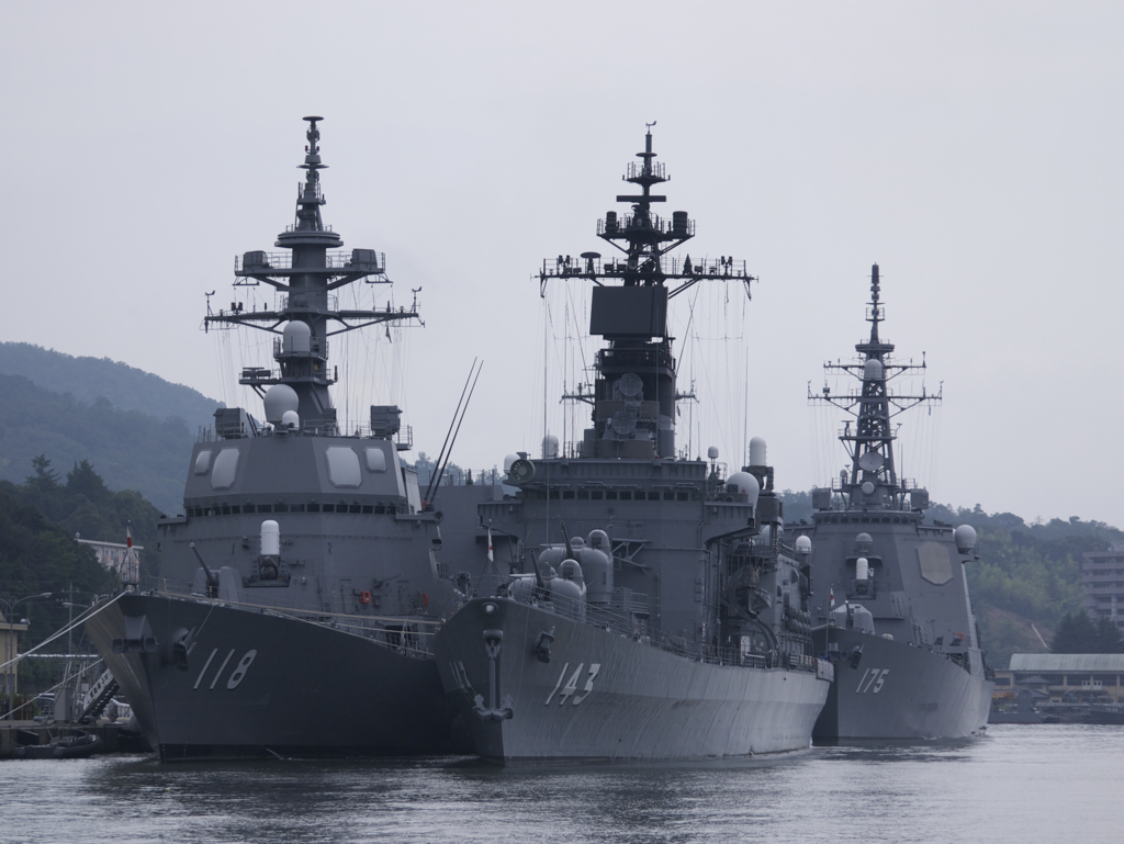 舞鶴　海上自衛隊