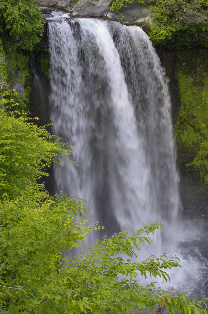 音止の滝