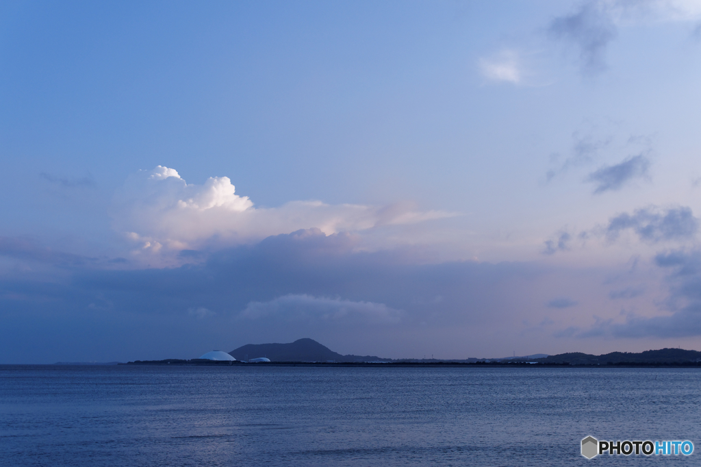 雲を求めてさまよう