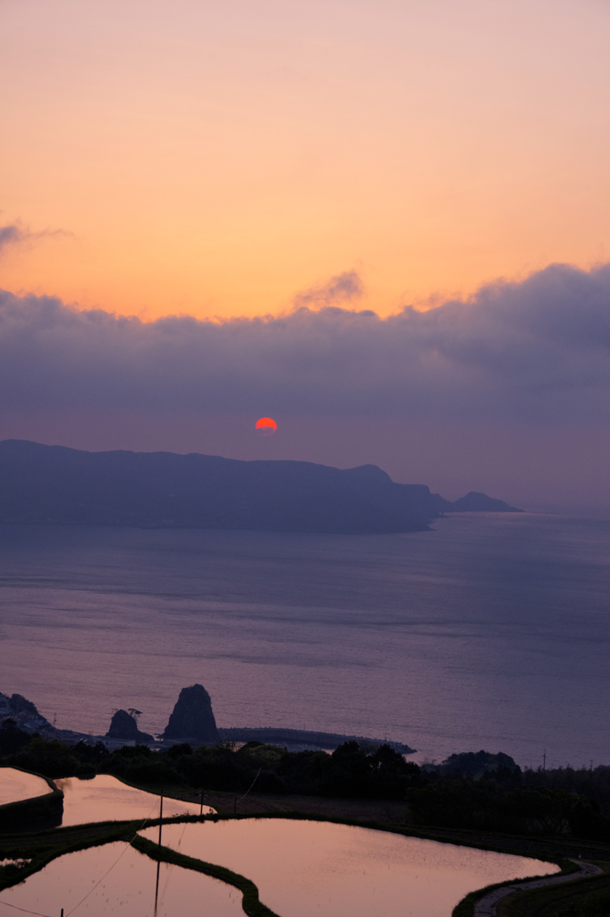 太陽のかくれんぼ