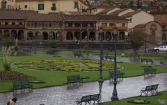 雨の日のベンチ