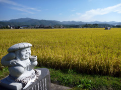 見守る田の神