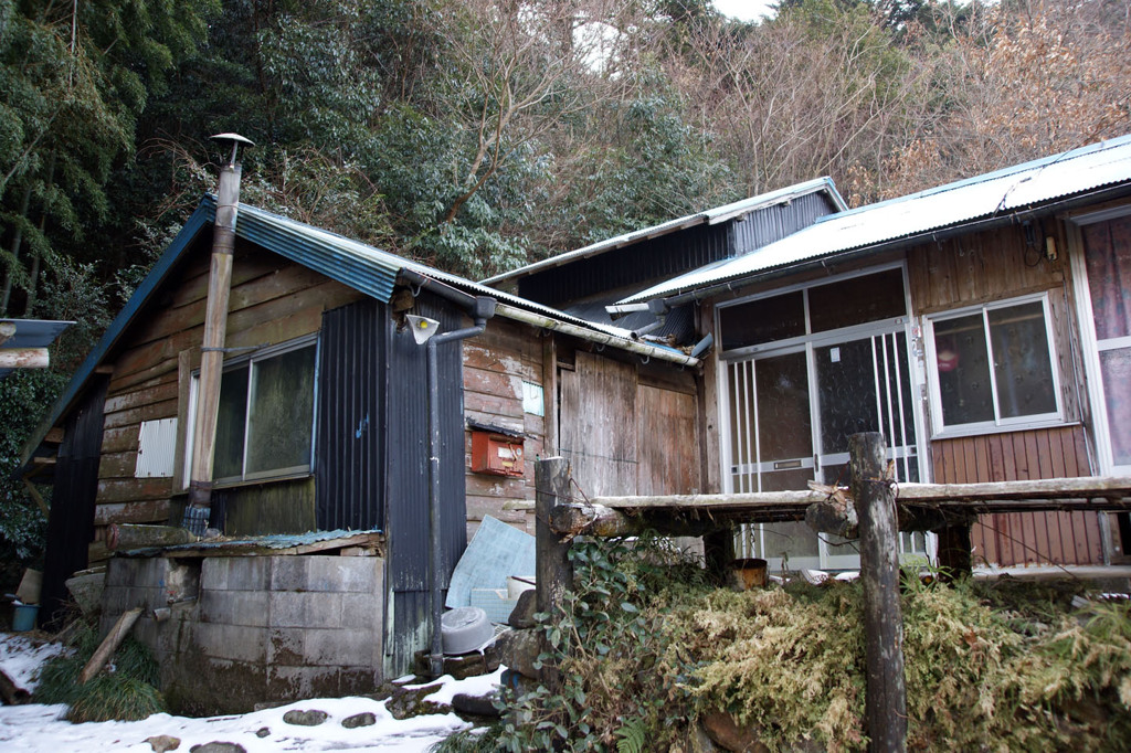 山間部の空き家