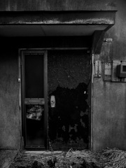 Abandoned_monochrome ②