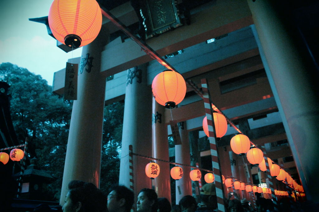 夜の伏見稲荷