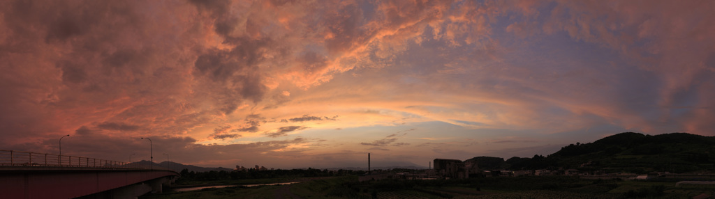 都南大橋夕景パノラマ