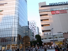 銀座界隈　有楽町駅構内４