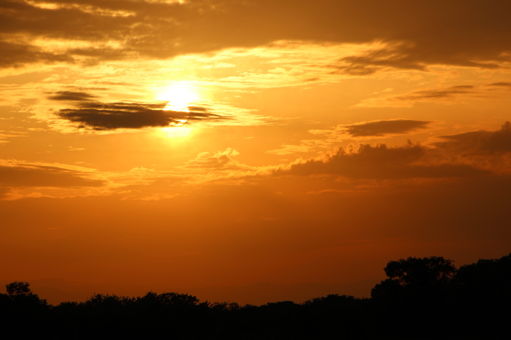 Unchanged sunset glow sky