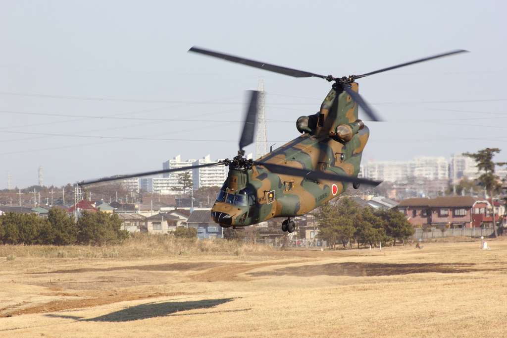 陸上自衛隊　CH-47