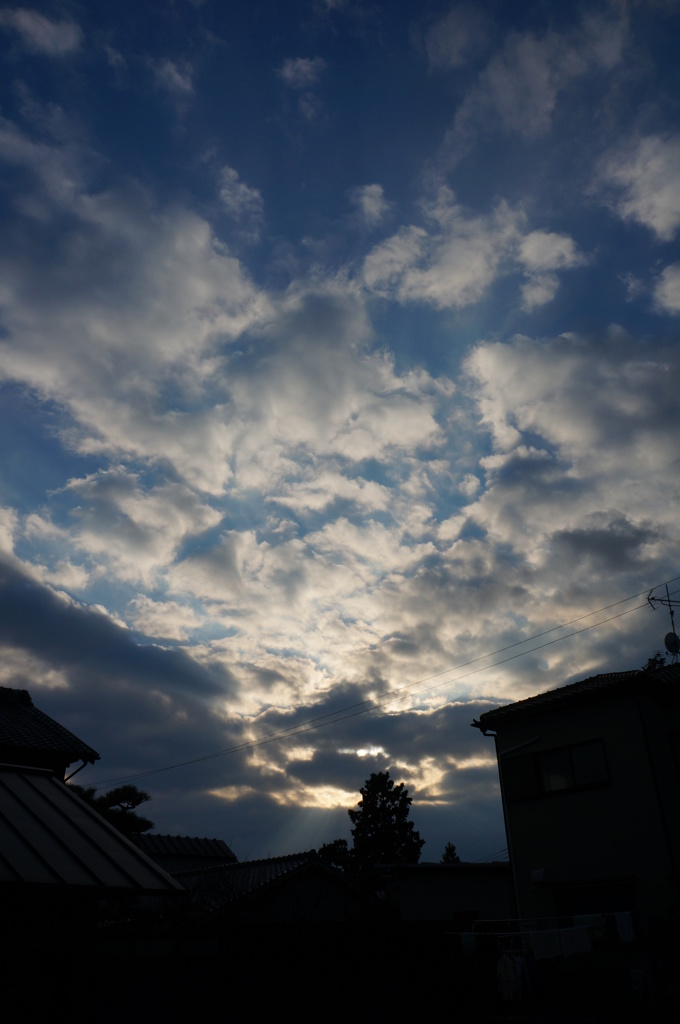 ドラマチックな空