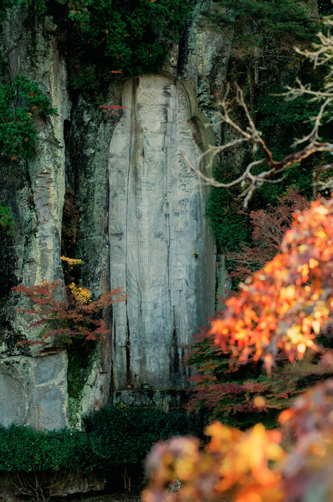 大野寺摩崖仏