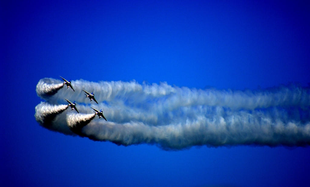 Blue Impulse 9