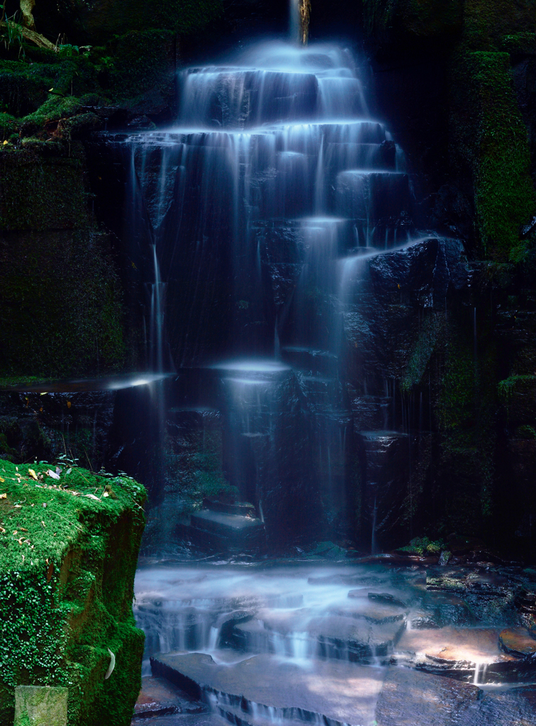 青葉の滝