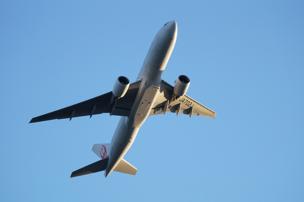 α57で飛行機を撮る。