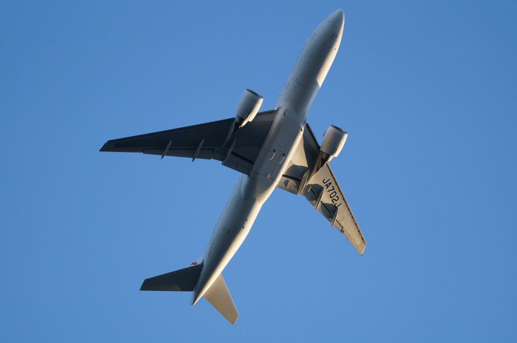 α57で飛行機を撮る。