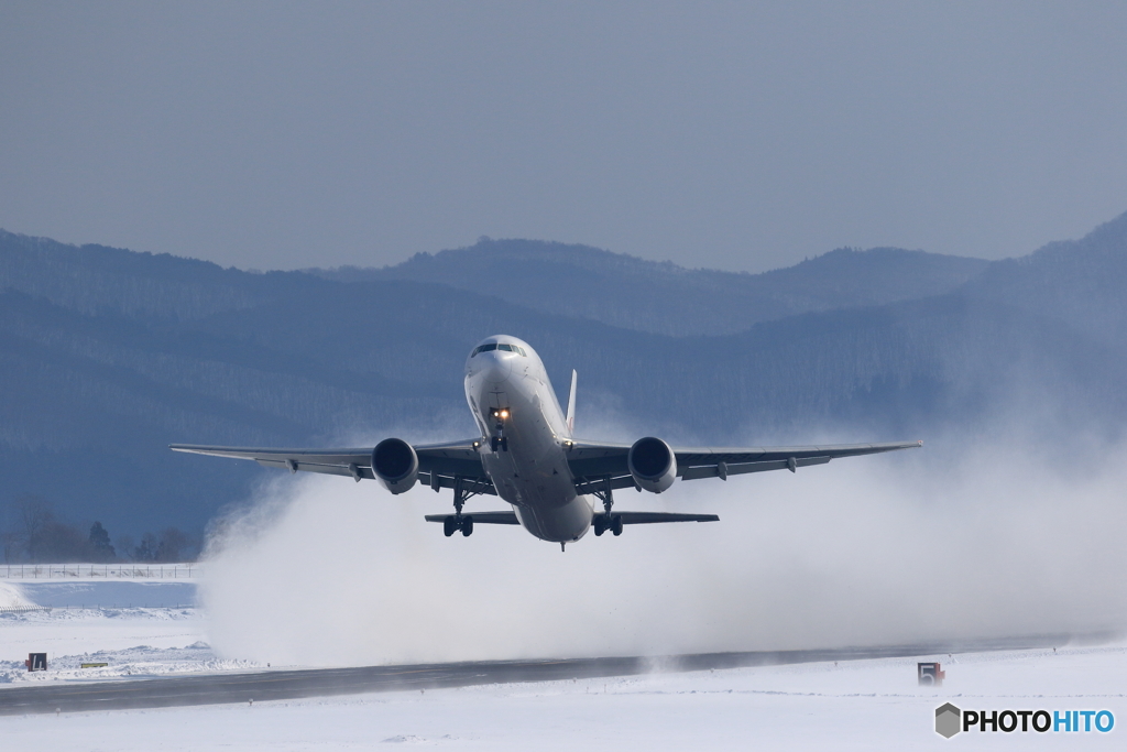 離陸７６７