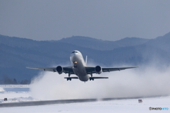 離陸７６７