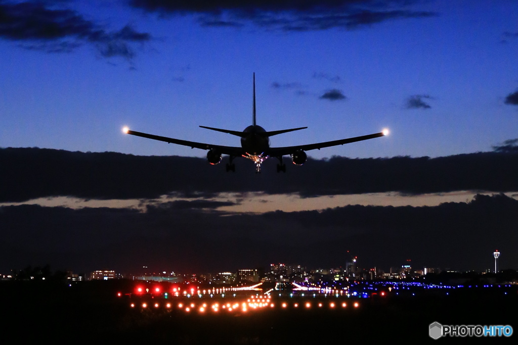 767 夕景