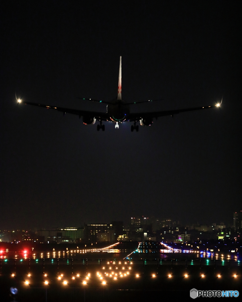 737