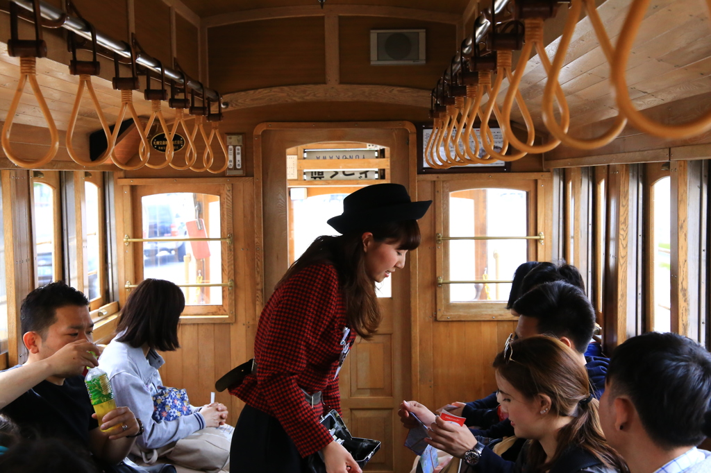 車掌さん　ハイカラ号