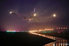 雨夜の空港