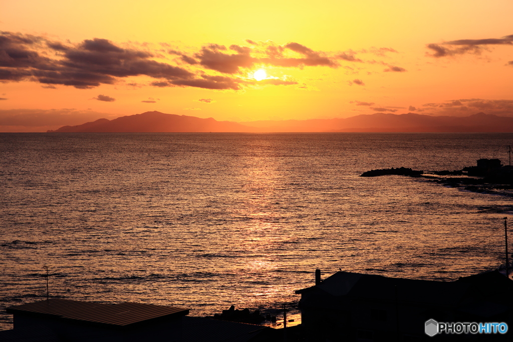 夕日に染まって