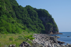 寒川　昔、この崖の向こうに人の暮らしがあった。