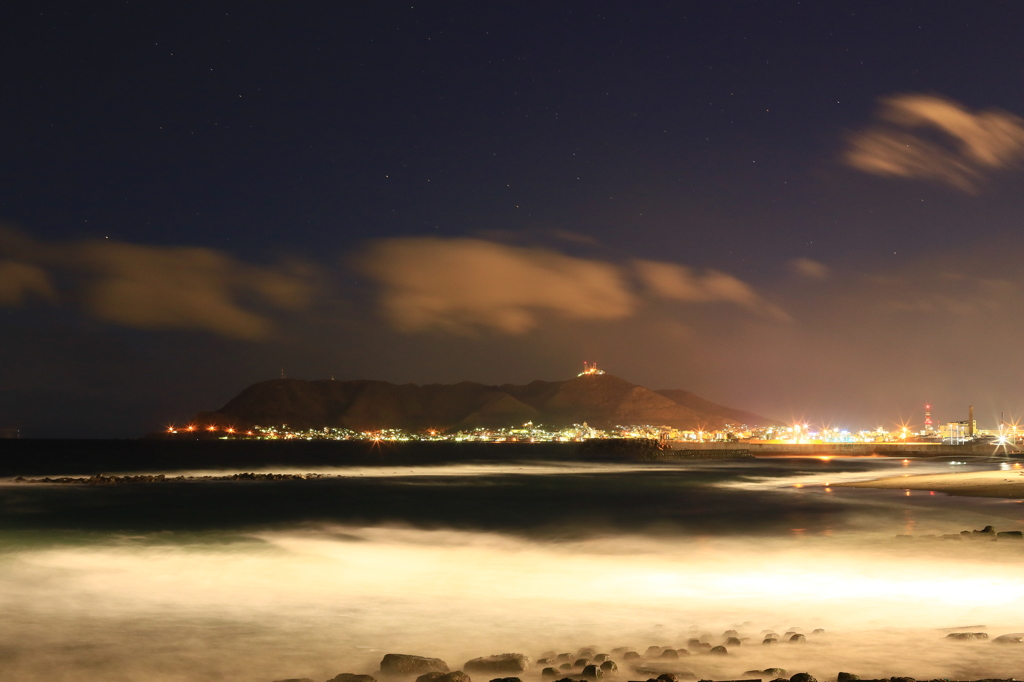 夜の海