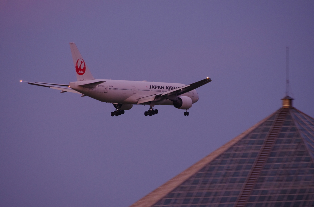 ピラミットと７７７