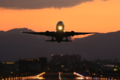夕暮れジェット777