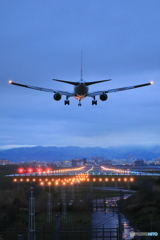 雨の空港30